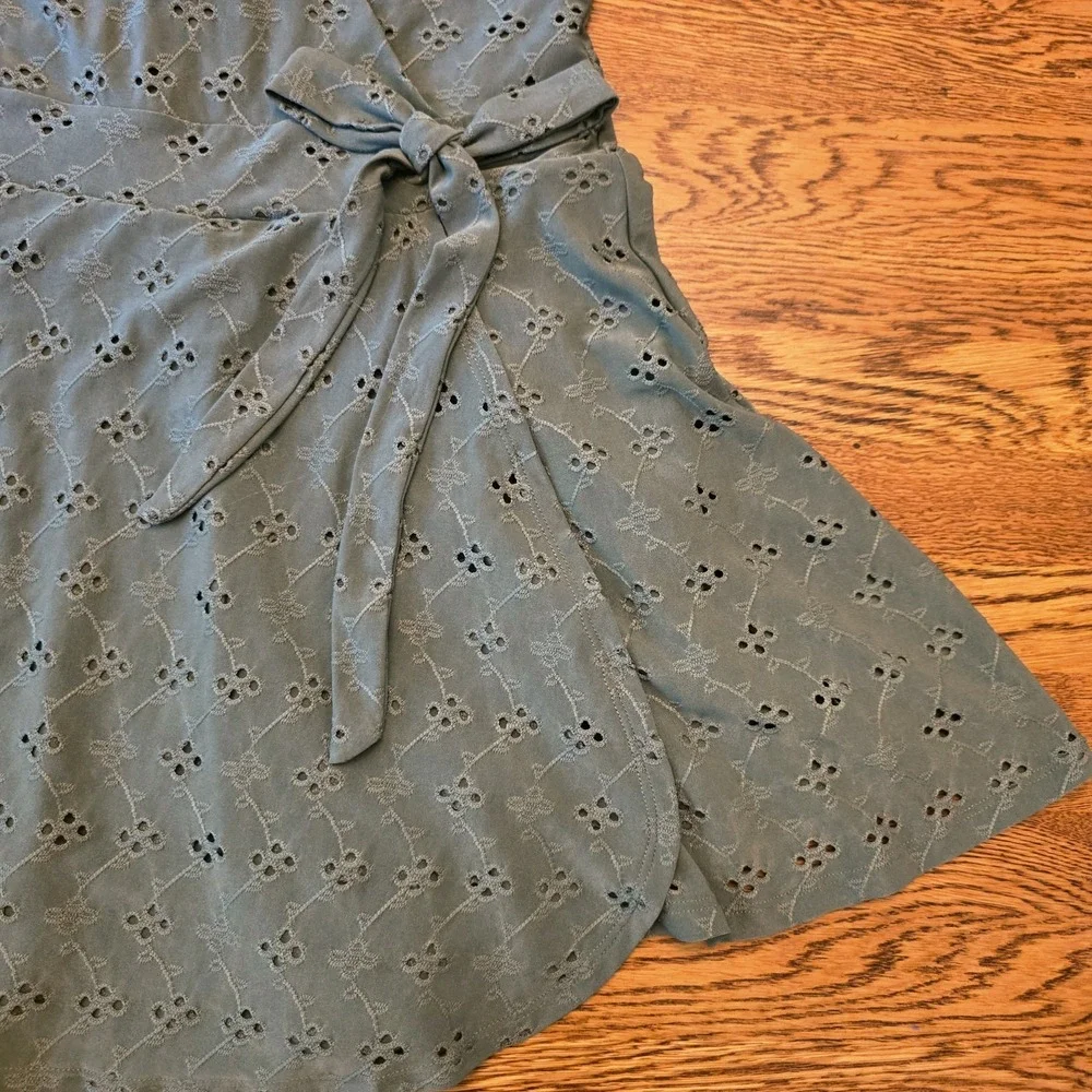 Heart And Heels Eyelet Dress Jumper Juniors M Sage Green Boho Casual Embroidered - Picture 3 of 13